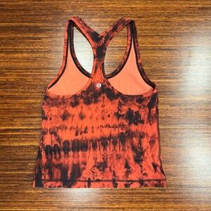 Lululemon Cool Racerback Nulu Tank size 4 waist race length red black tie dye
